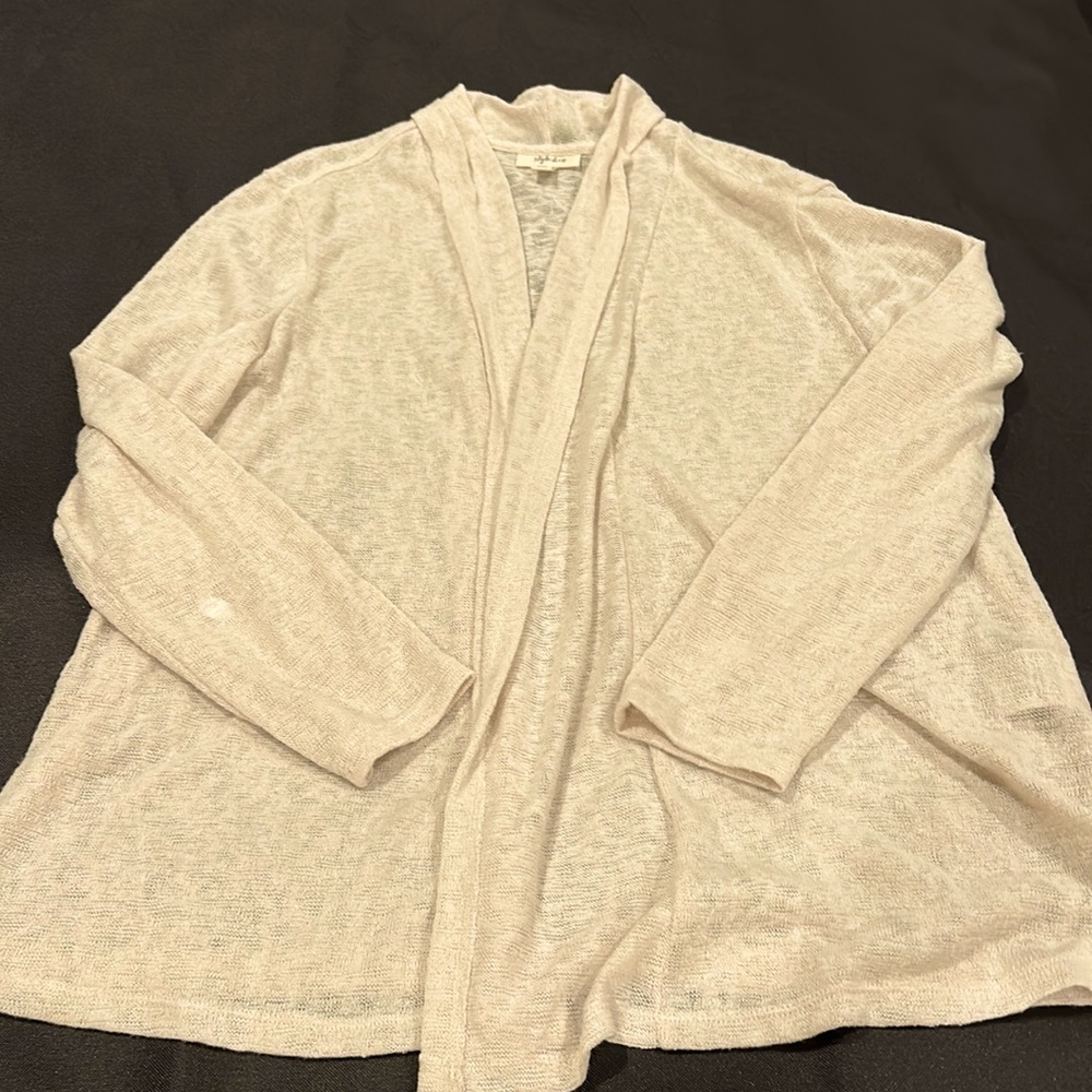 Ladies lightweight sweater